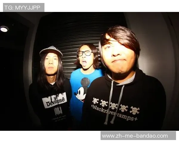 西安滑板队成长之路:从初学者到高手的奋斗与梦想 西安滑板队成长之路:从初学者到高手的奋斗与梦想