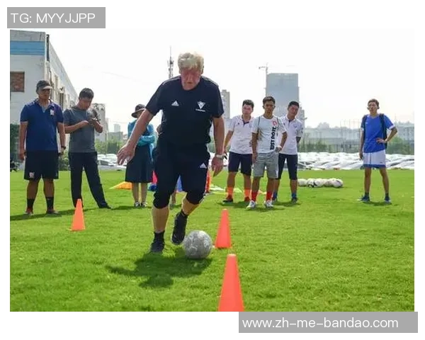 足球教练在球队成功中的关键作用与影响力分析